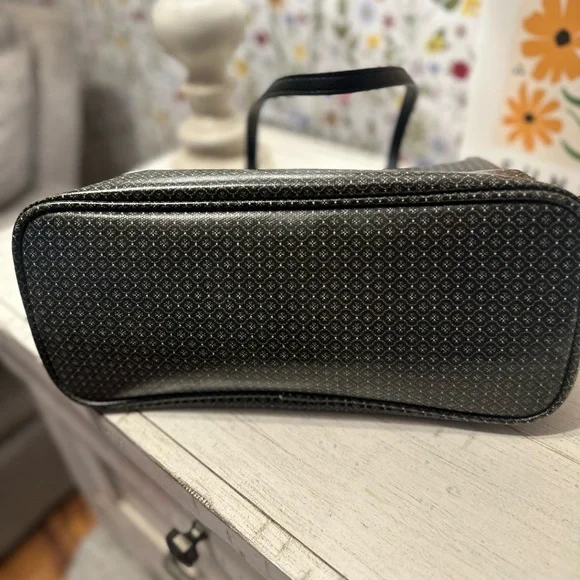 Lands’ End Black and Green Tote - Picture 4 of 6